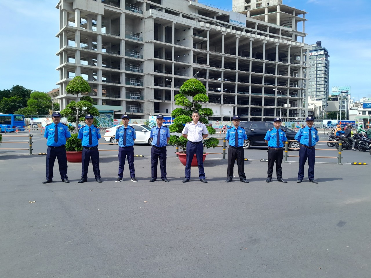 BẢO VỆ CÔNG TRƯỜNG XÂY DỰNG